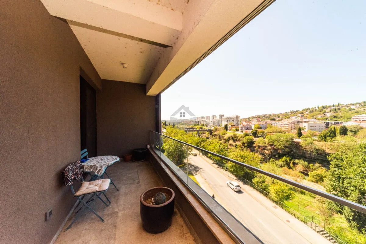 Sale, three bedroom apartment, 142m², Gorica C, Podgorica