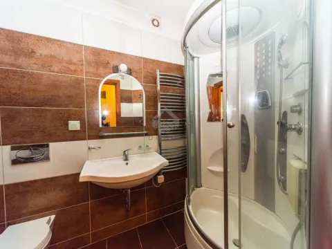 Rent, one bedroom apartment, 55m², Centar, Podgorica - image 7