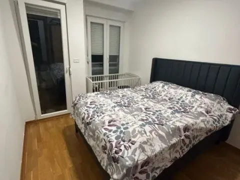 Prodaja, jednosoban stan, 44m², City Kvart, Podgorica - image 3