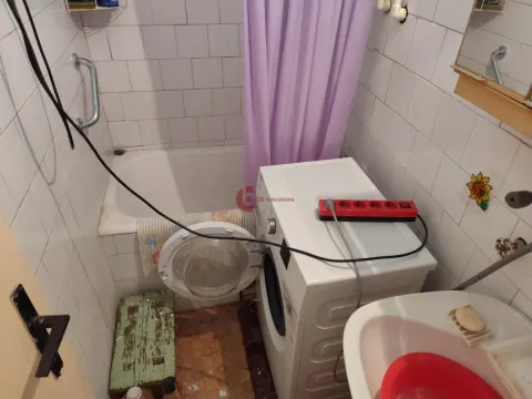 Sale, two bedroom apartment, 50m², Novi Grad, Subotica - image 10