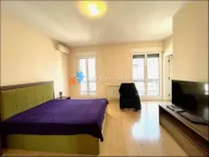 Izdavanje, četvorosoban stan, 190m², Neimar, Vračar Sve Podlokacije - image 18