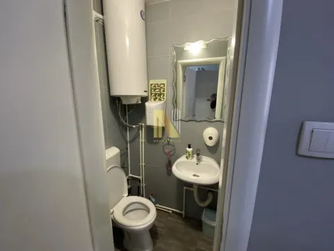 Izdavanje, poslovni prostor, 58m², Bulevar Evrope, Novi Sad Sve Podlokacije - image 13