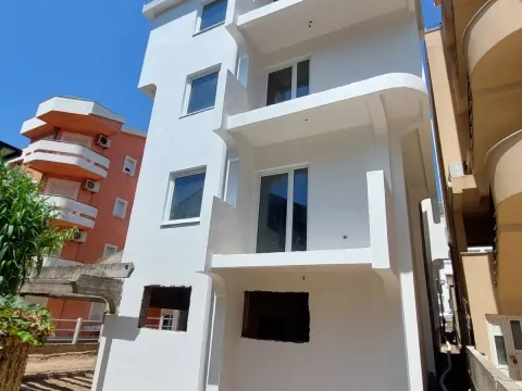 Sale, house, 400m², Bar, Crna Gora - image 2