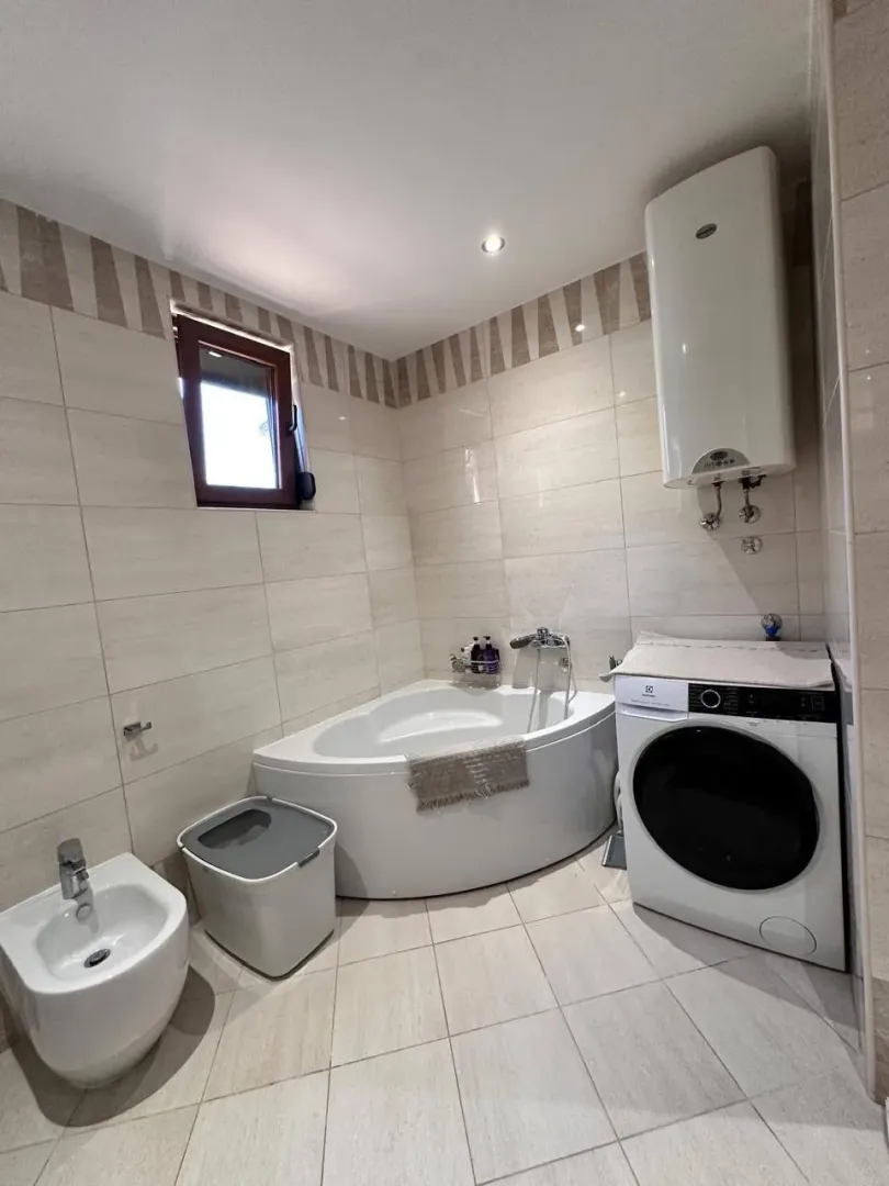Sale, house, 165m², Bjeliši, Bar