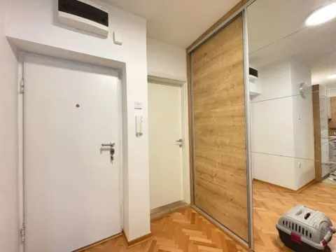 Prodaja, jednosoban stan, 42m², Preko Morače, Podgorica - image 7