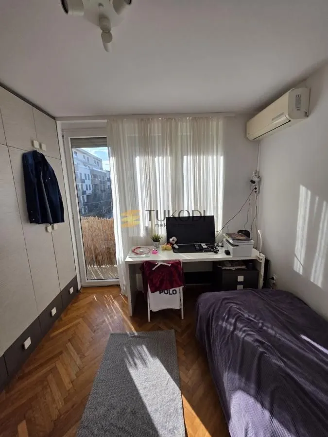 Sale, three bedroom apartment, 64m², Vračar Sve Podlokacije, Beograd
