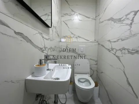 Izdavanje, dvosoban stan, 65m², Stari Aerodrom, Podgorica - image 16