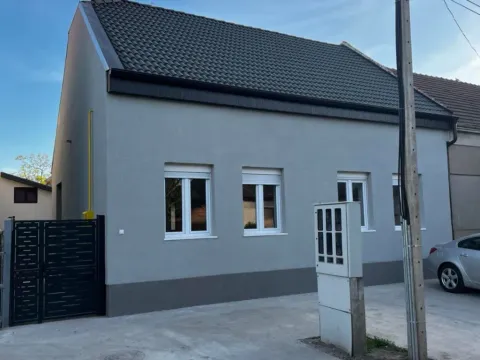 Sale, house, 163m², Centar, Zrenjanin