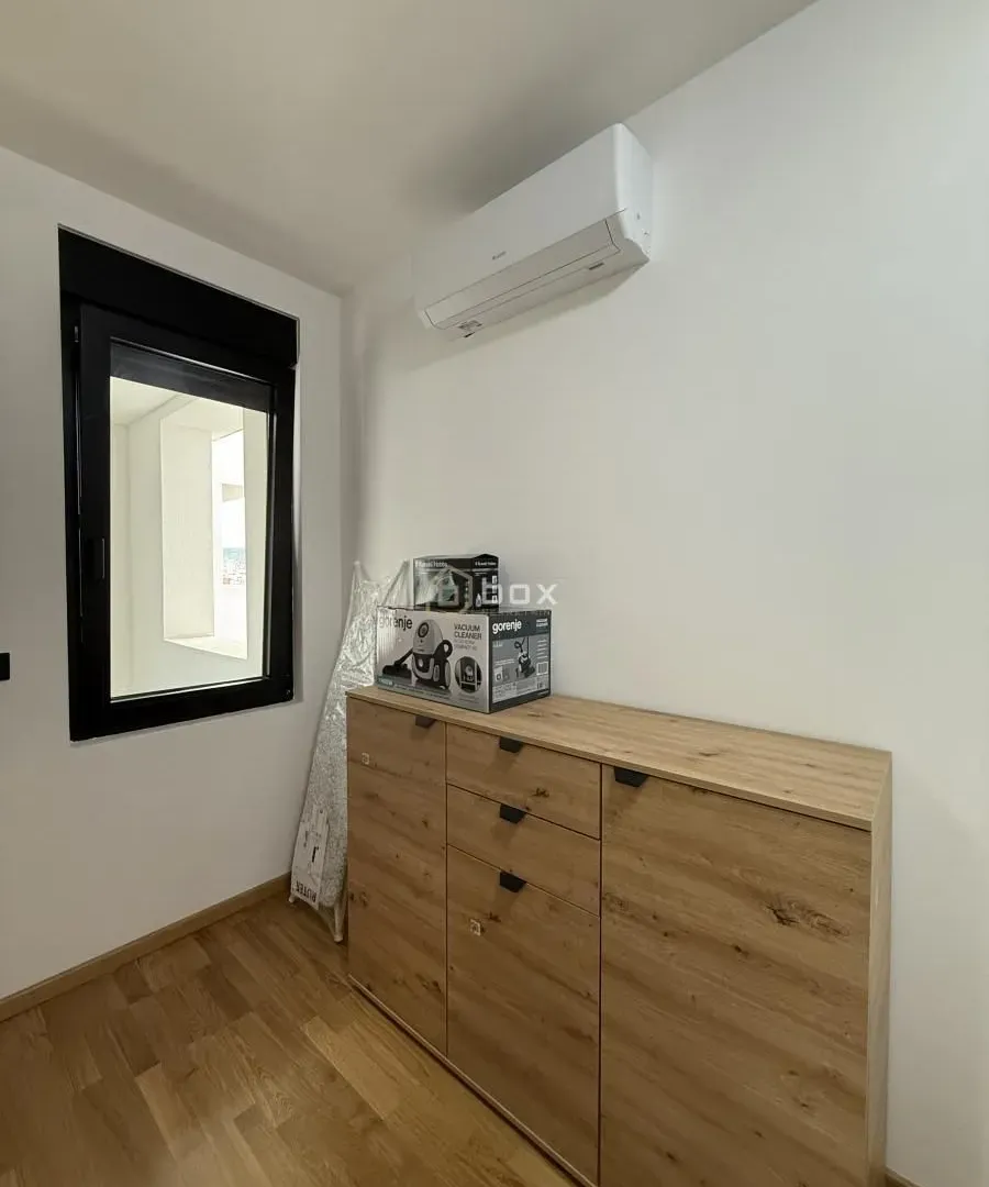 Rent, one bedroom apartment, 38m², Medijana, Niš