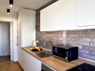 Izdavanje, trosoban stan, 61m², Centar, Niš - image 11