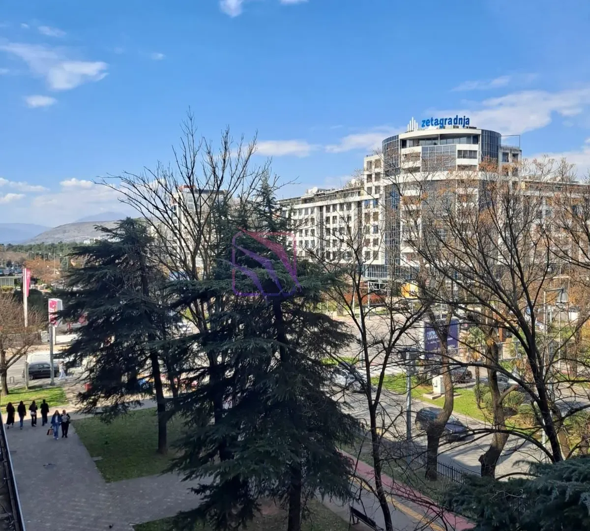 Izdavanje, dvosoban stan, 70m², Preko Morače, Podgorica