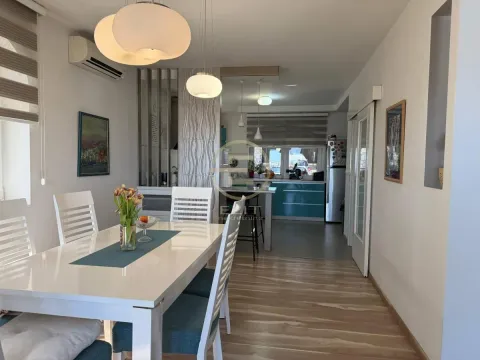 Sale, house, 273m², Petrovaradin, Novi Sad - image 11