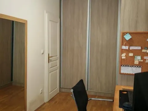 Prodaja, dvosoban stan, 50m², Novi Sad, Srbija - image 10