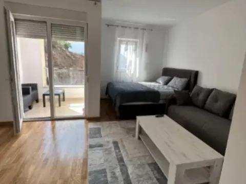 Izdavanje, jednosoban stan, 32m², Bečići, Budva - image 10