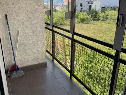 Rent, two bedroom apartment, 60m², Central Point, Podgorica - image 19