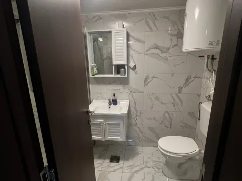 Prodaja, dvosoban stan, 60m², Centar, Podgorica - image 1