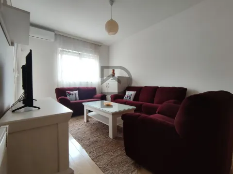 Izdavanje, stan, 47m², City Kvart, Podgorica - image 2