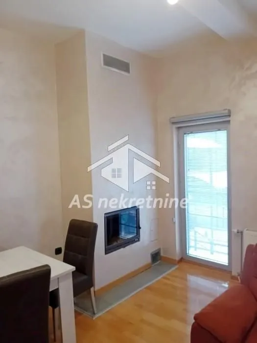 Rent, three bedroom apartment, 98m², Savski Venac, Beograd
