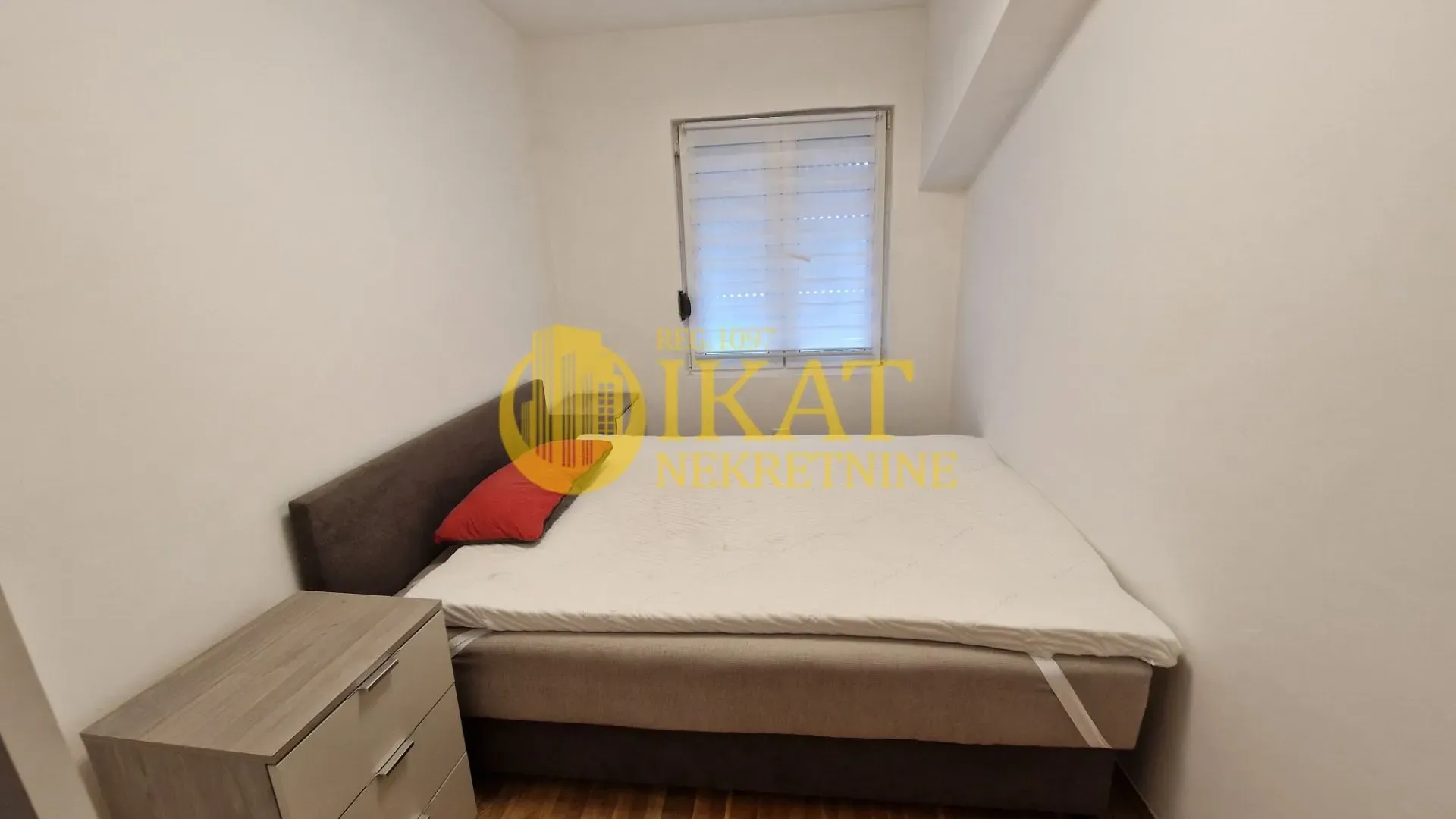 Izdavanje, jednosoban stan, 36m², Čukarica, Beograd