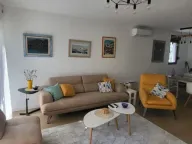 Izdavanje, dvosoban stan, 70m², Seljanovo, Tivat - image 3
