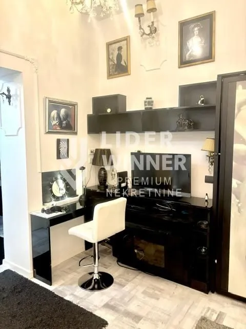 Izdavanje, jednosoban stan, 22m², Bajlonijeva Pijaca, Beograd