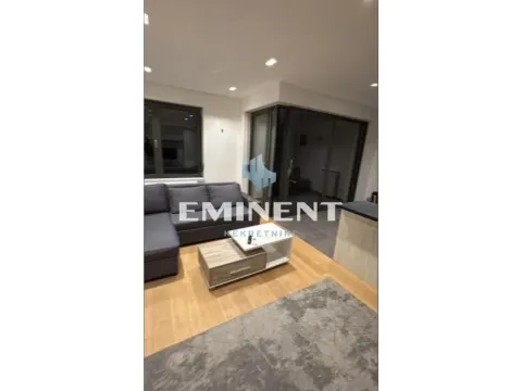 Rent, three bedroom apartment, 65m², Stari Grad, Beograd - image 2