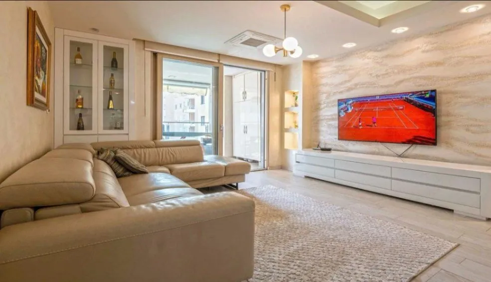 Prodaja, dvosoban stan, 80m², Rozino, Budva