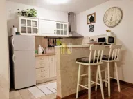 Izdavanje, dvosoban stan, 74m², Sajmište, Novi Sad - image 3