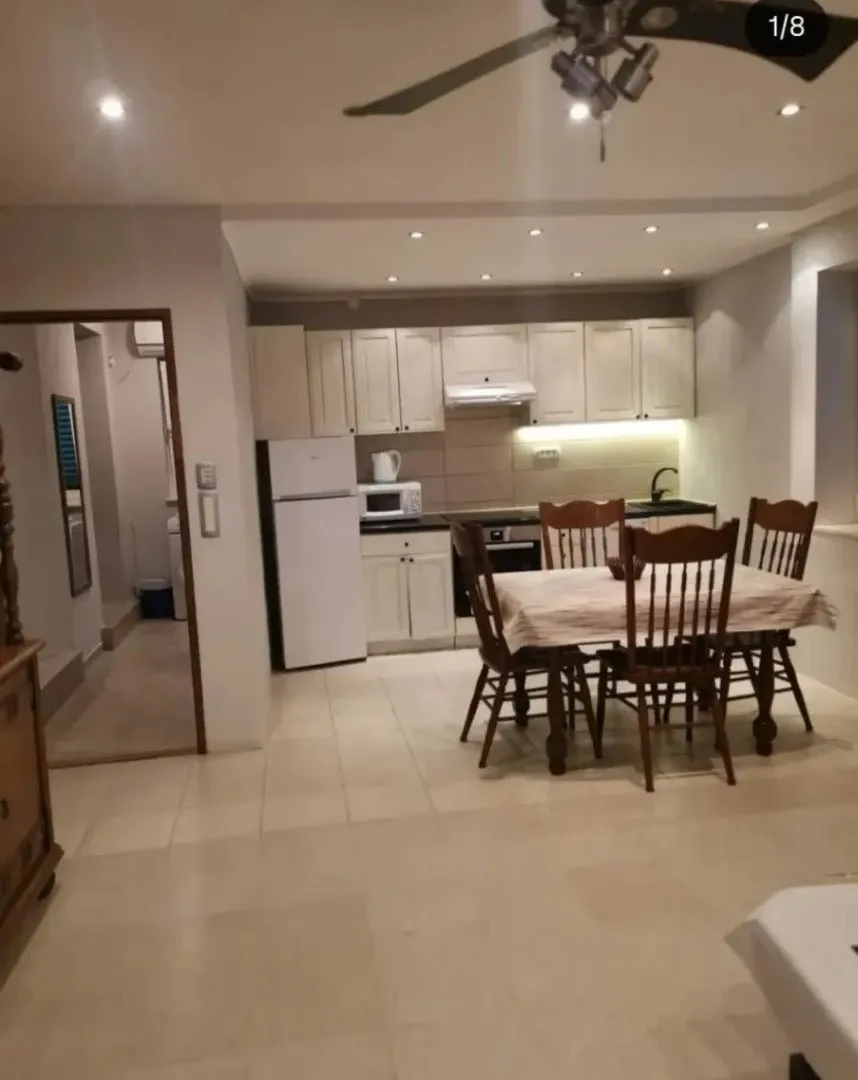 Izdavanje, dvosoban stan, 80m², Mažina, Tivat