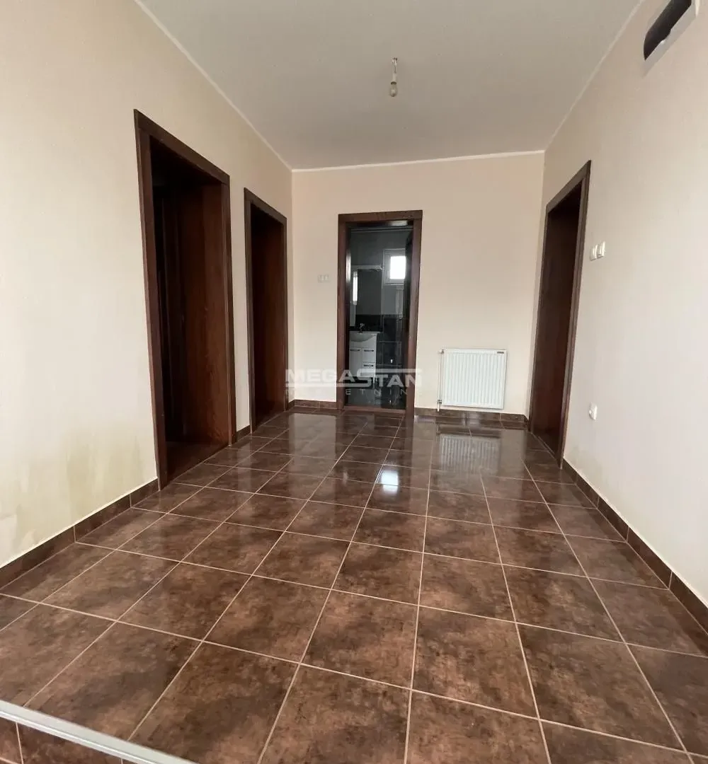 Prodaja, kuća, 363m², Centar, Zrenjanin