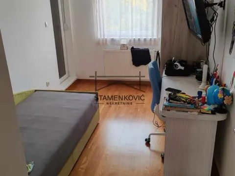 Sale, three bedroom apartment, 79m², Veternik, Novi Sad Sve Podlokacije - image 9