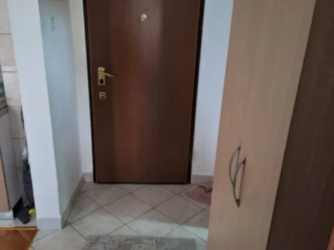 Rent, two bedroom apartment, 35m², Stari Aerodrom, Podgorica - image 6