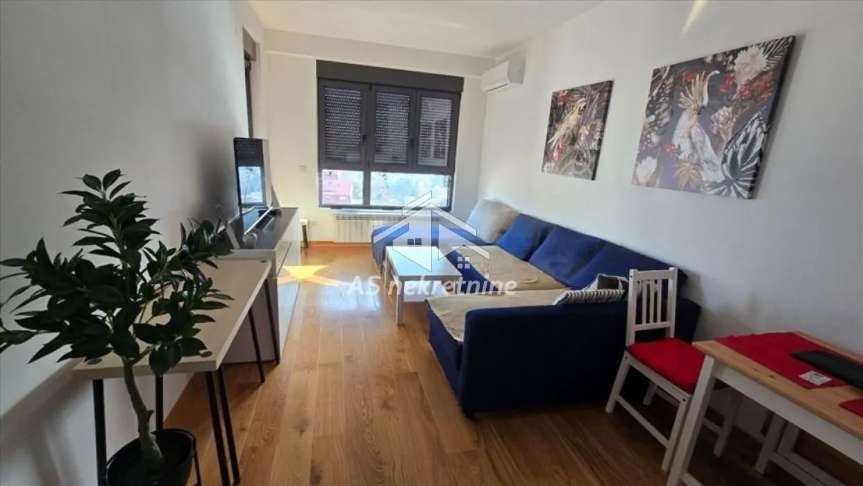 Izdavanje, dvosoban stan, 49m², Fon (Fon - Bilećka), Voždovac Sve Podlokacije