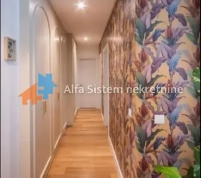 Rent, three bedroom apartment, 100m², Vračar Sve Podlokacije, Beograd - image 7