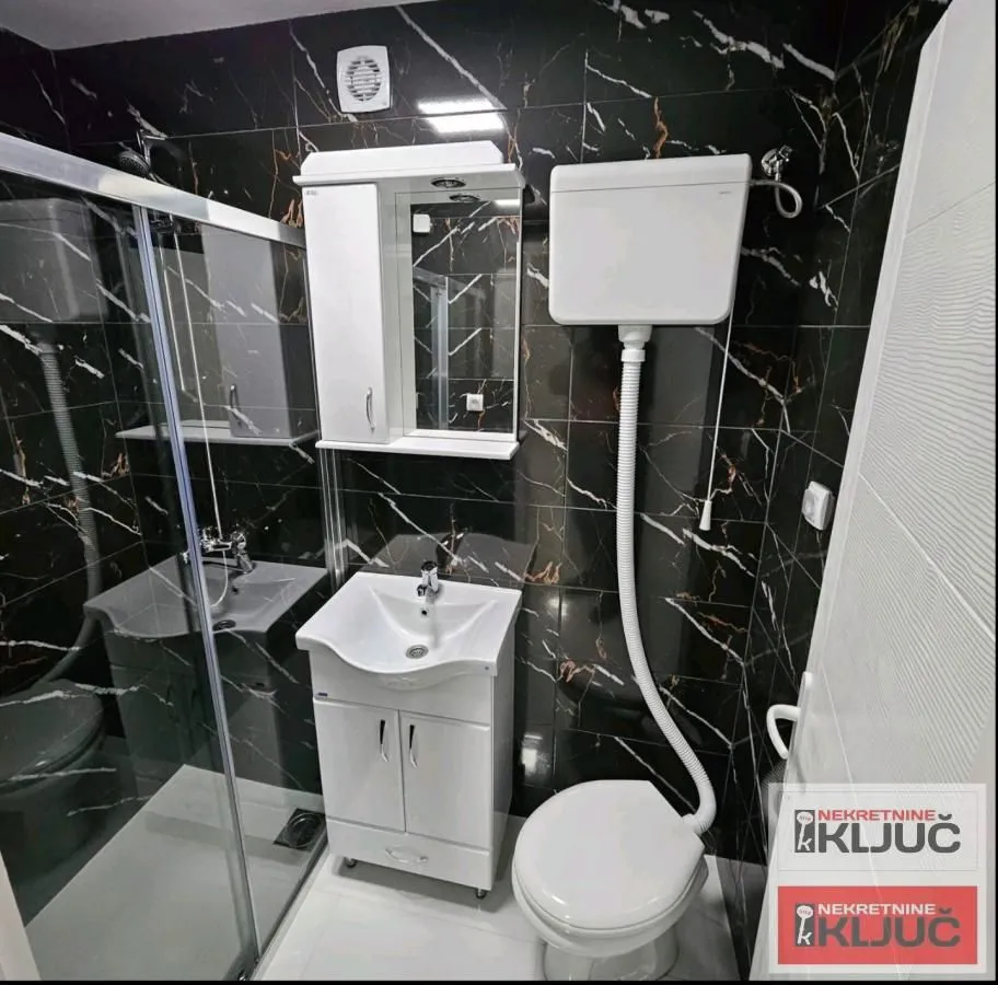 Izdavanje, dvosoban stan, 45m², Telep, Novi Sad Sve Podlokacije