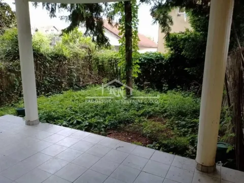 Izdavanje, kuća, 180m², Čukarica, Beograd - image 12