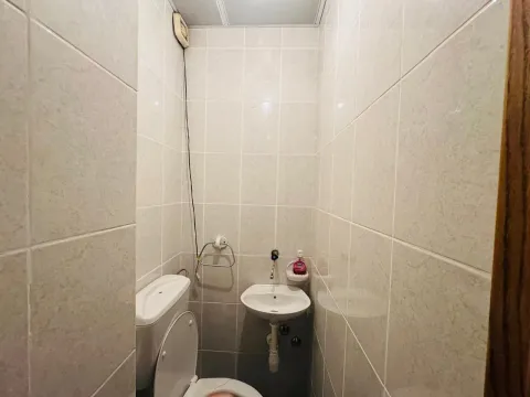 Rent, office space, 200m², Gintaš, Podgorica - image 3