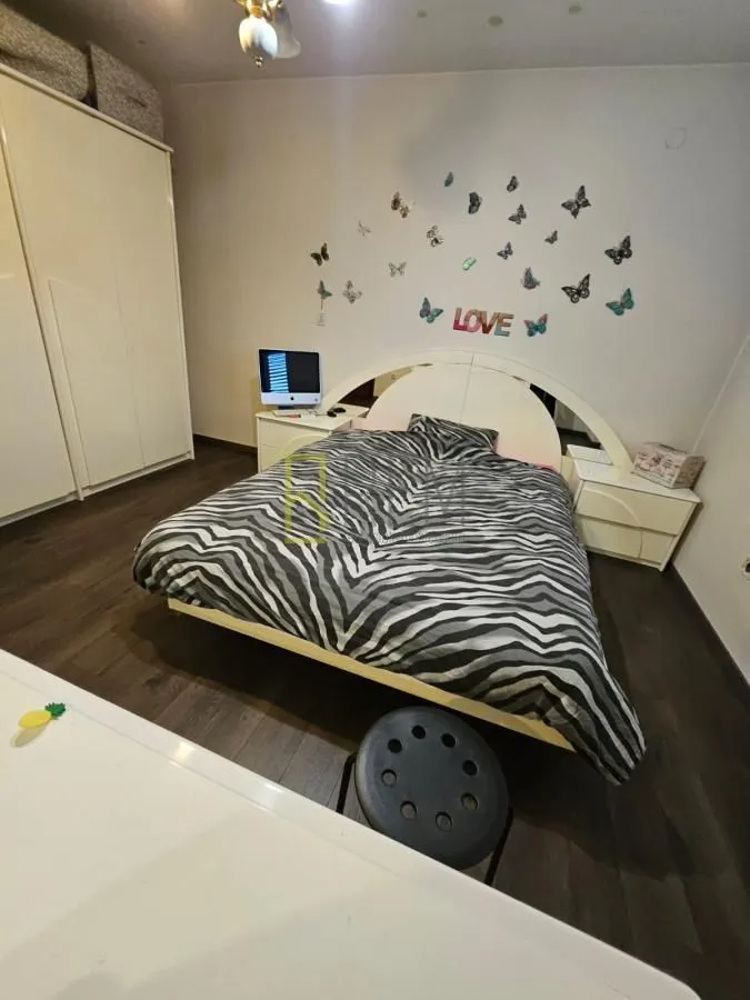 Prodaja, dvosoban stan, 65m², Centar, Podgorica