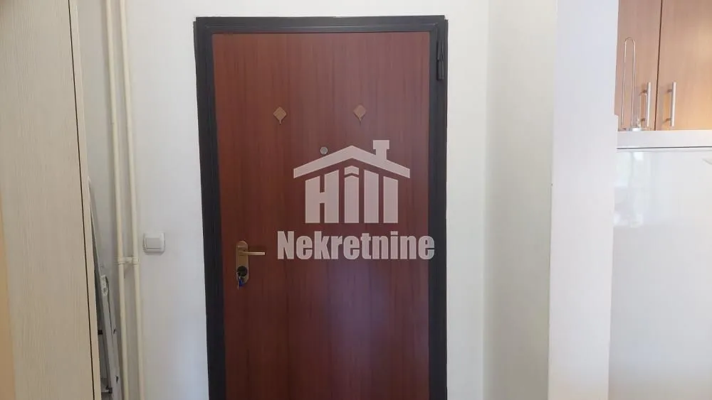 Izdavanje, dvosoban stan, 42m², Čukarica, Beograd