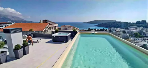 Daily-rent, one bedroom apartment, 40m², Bečići, Budva - image 11