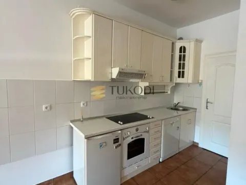 Sale, four bedroom apartment, 120m², Stari grad, Novi Sad - image 17