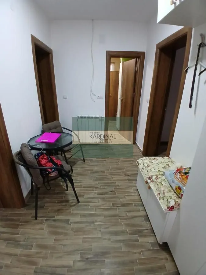 Prodaja, kuća, 273m², Grošnica, Kragujevac