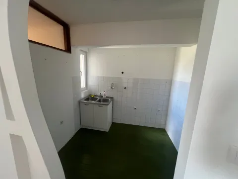 Sale, one bedroom apartment, 42m², Centar, Nikšić - image 4