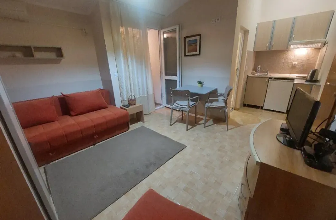 Rent, house, 23m², Ilino, Bar