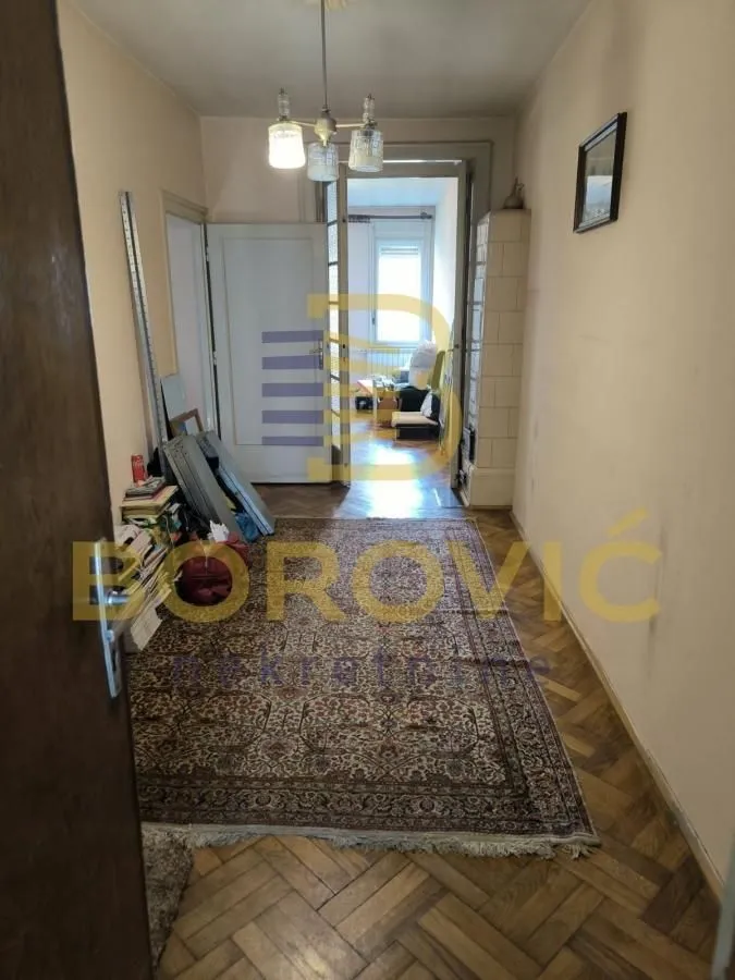 Sale, three bedroom apartment, 77m², Stari Grad, Beograd