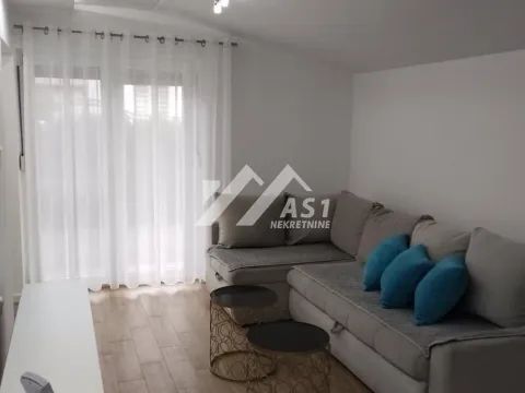 Izdavanje, dvosoban stan, 60m², Novi Majur, Petrovaradin