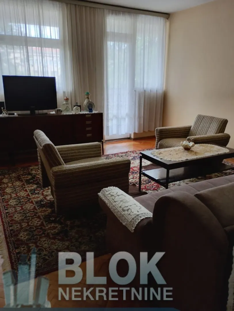 Izdavanje, dvosoban stan, 72m², Preko Morače, Podgorica