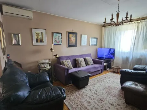 Prodaja, trosoban stan, 63m², Centar, Kragujevac - image 2