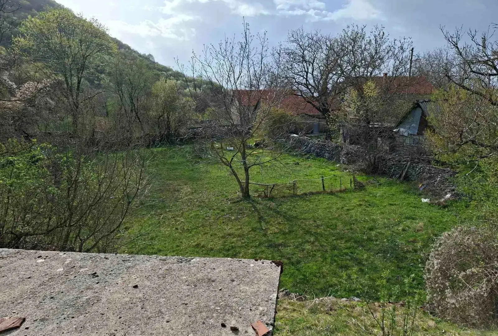 Prodaja, plac, 2032m², Kuči, Podgorica