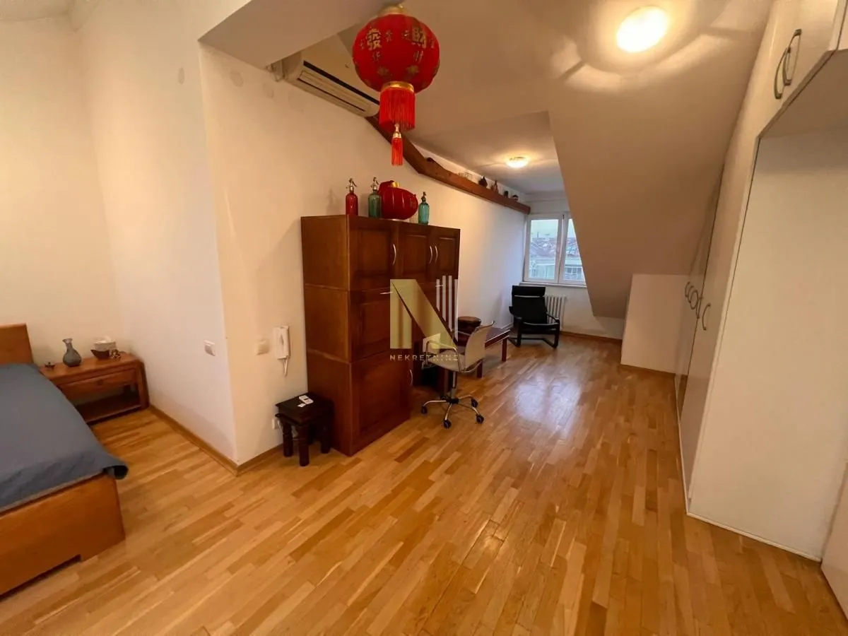 Prodaja, dvosoban stan, 89m², Stari grad, Novi Sad